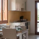 La Casa Di Ettore Apartment *